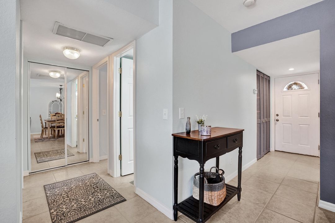 For Sale: $134,000 (2 beds, 2 baths, 1048 Square Feet)