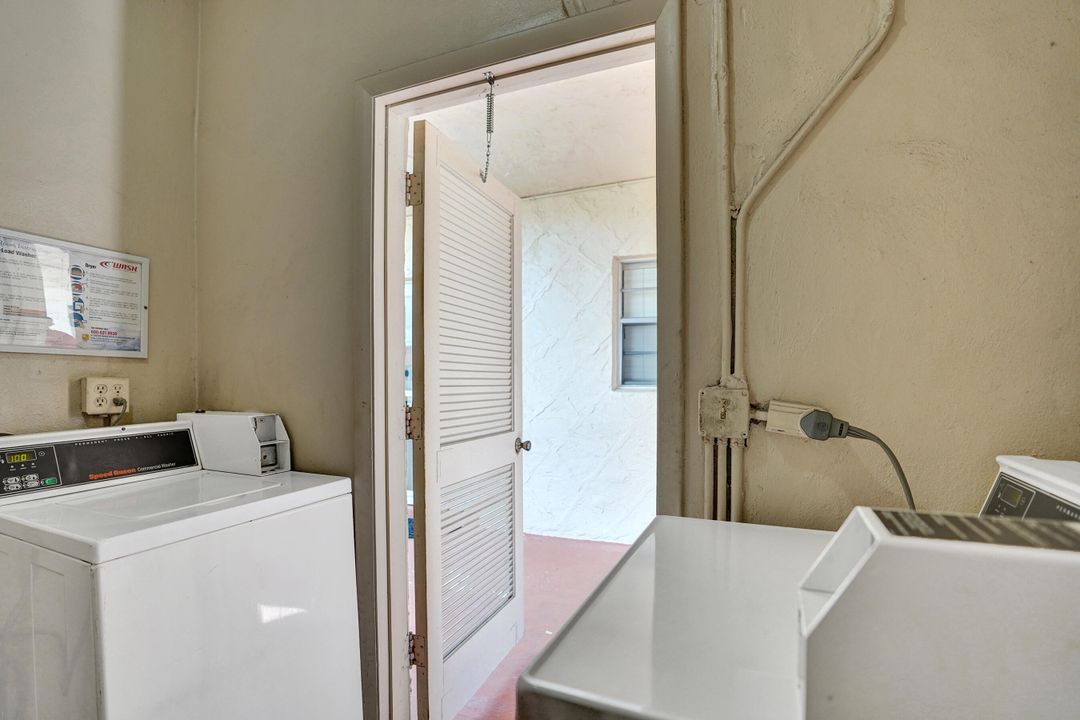 For Sale: $134,000 (2 beds, 2 baths, 1048 Square Feet)