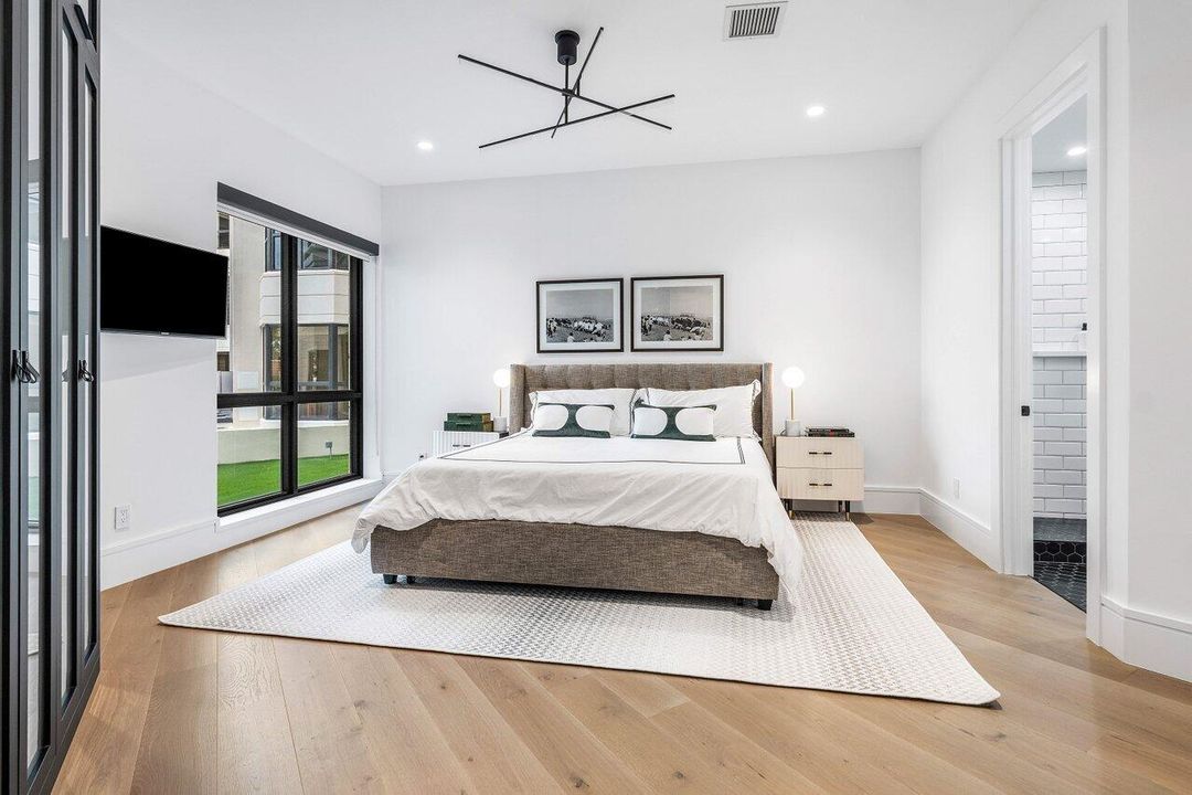 На продажу: $5,999,000 (4 спален, 4 ванн, 6629 Квадратных фут)