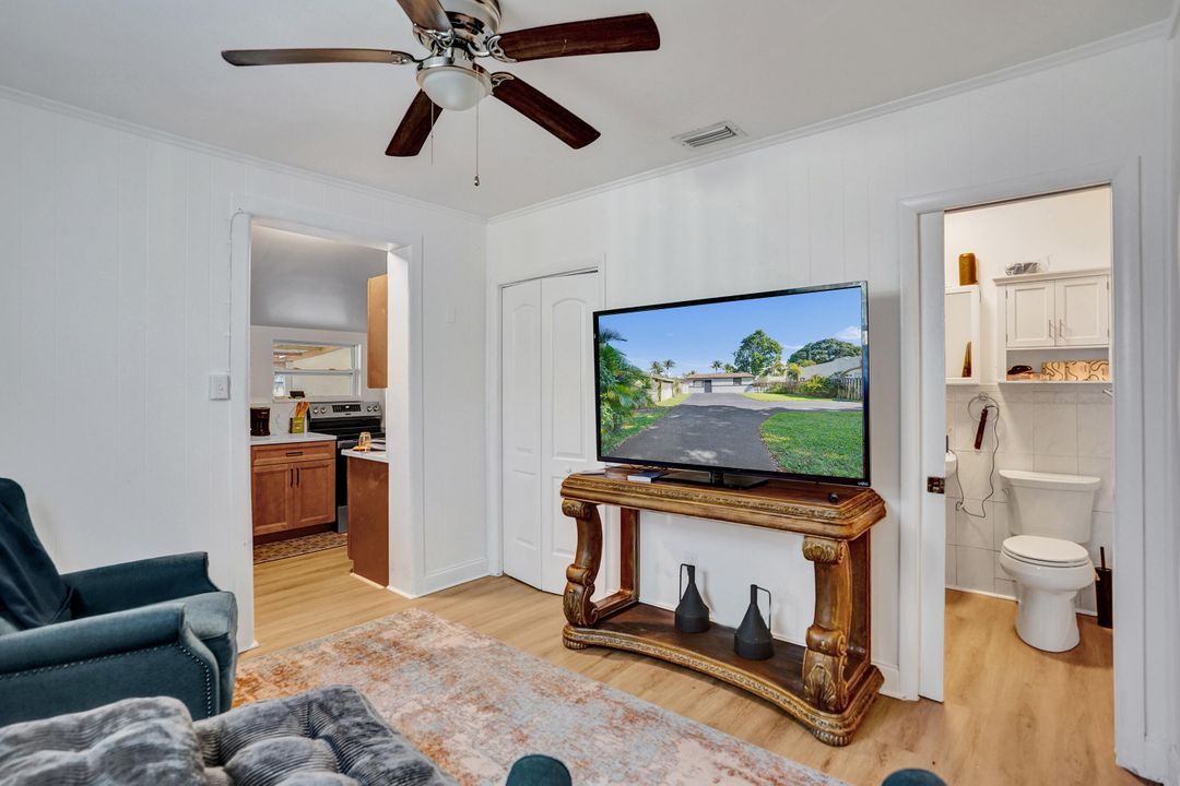 For Sale: $445,000 (0 beds, 0 baths, 884 Square Feet)