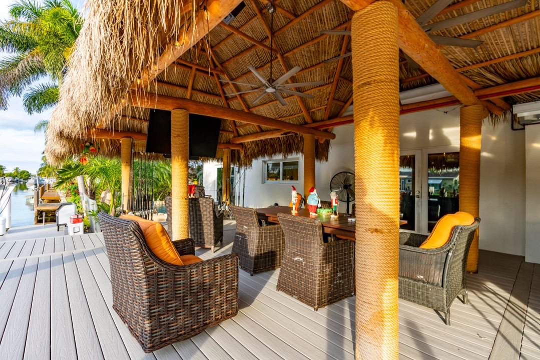 На продажу: $2,200,000 (4 спален, 3 ванн, 2557 Квадратных фут)