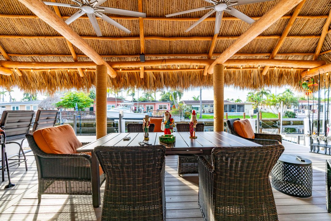 На продажу: $2,200,000 (4 спален, 3 ванн, 2557 Квадратных фут)