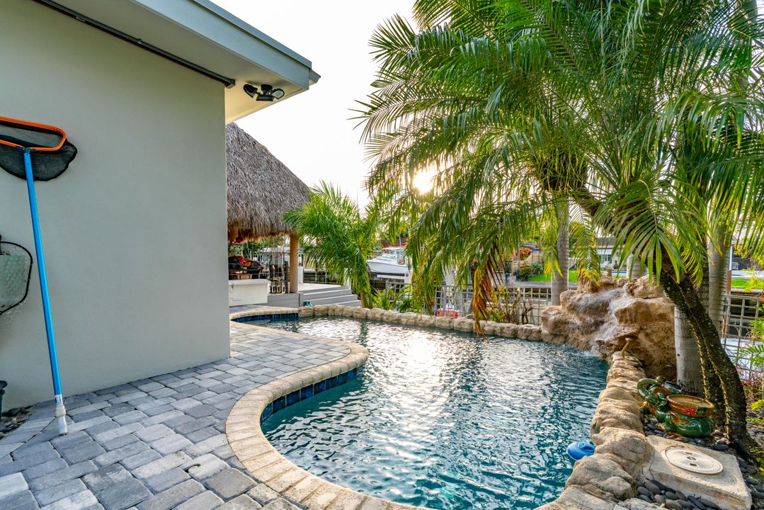 На продажу: $2,200,000 (4 спален, 3 ванн, 2557 Квадратных фут)