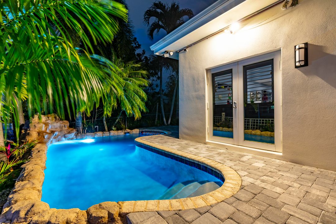 На продажу: $2,200,000 (4 спален, 3 ванн, 2557 Квадратных фут)