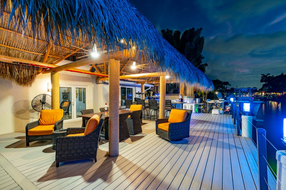 На продажу: $2,200,000 (4 спален, 3 ванн, 2557 Квадратных фут)