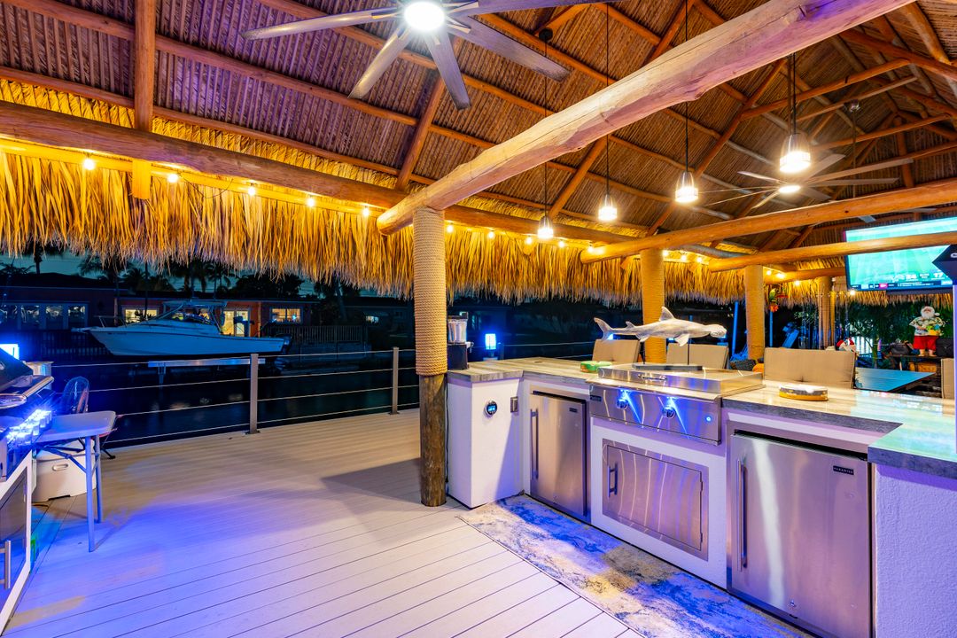 На продажу: $2,200,000 (4 спален, 3 ванн, 2557 Квадратных фут)