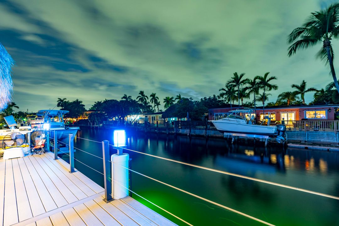 На продажу: $2,200,000 (4 спален, 3 ванн, 2557 Квадратных фут)