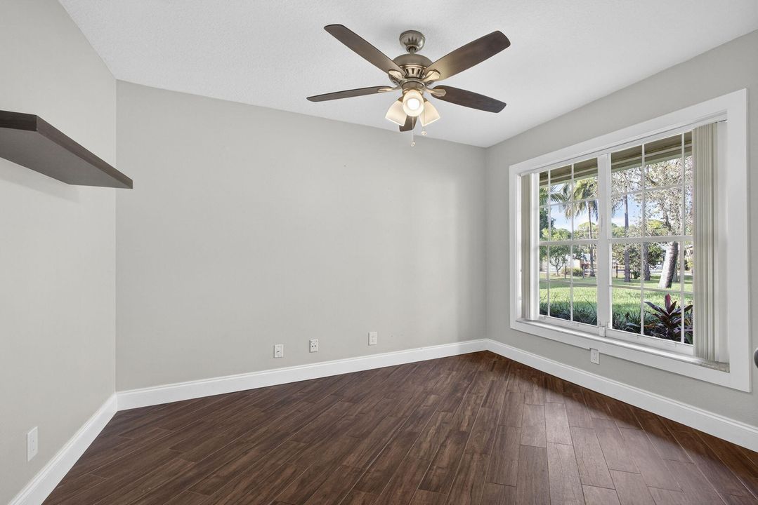 En Renta: $5,100 (5 camas, 3 baños, 2718 Pies cuadrados)