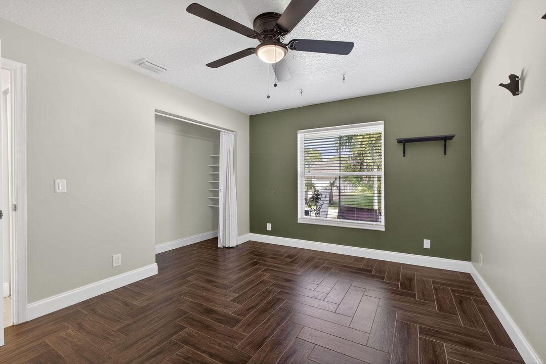 En Renta: $5,100 (5 camas, 3 baños, 2718 Pies cuadrados)