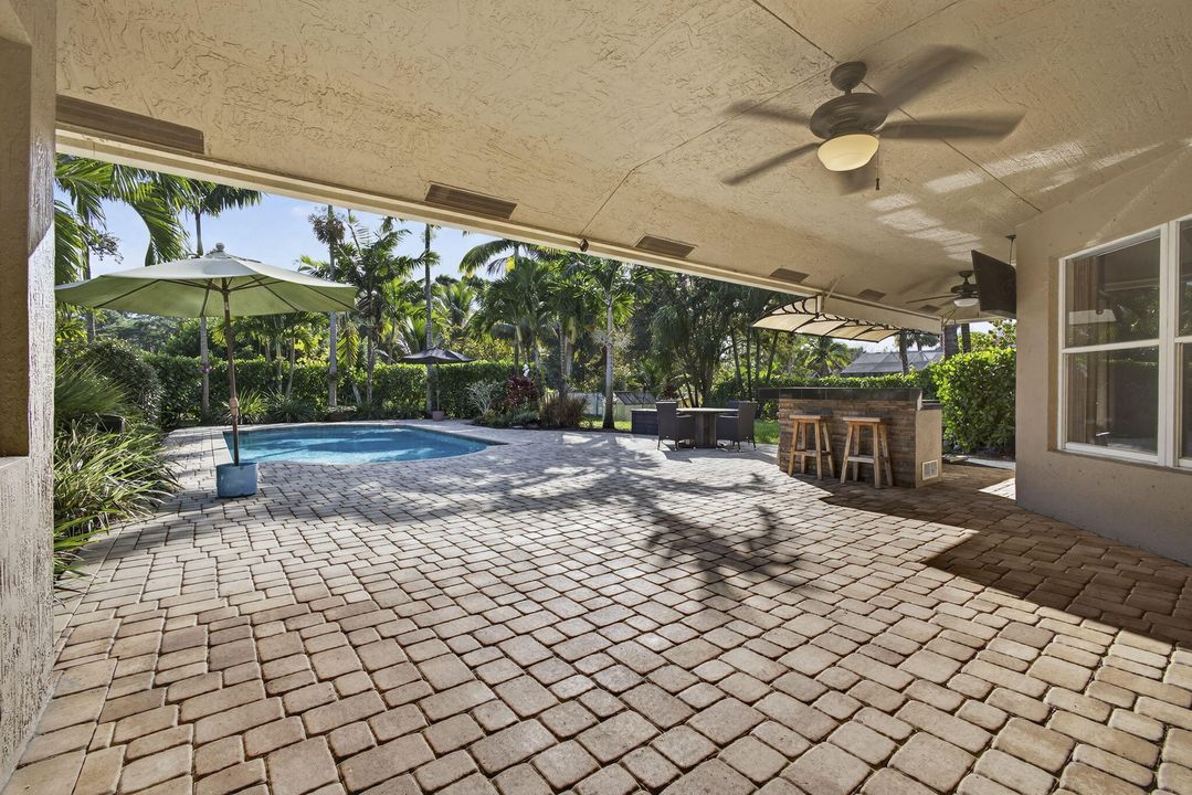 En Renta: $5,100 (5 camas, 3 baños, 2718 Pies cuadrados)