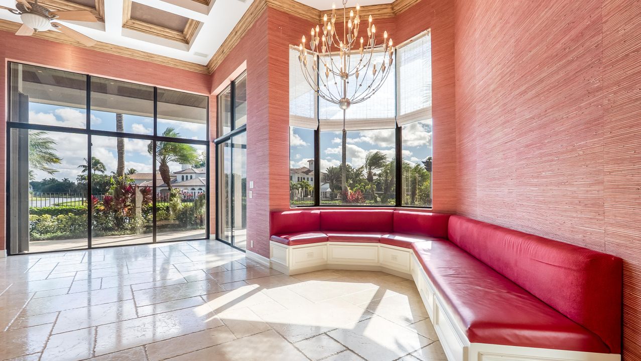 For Sale: $2,899,900 (5 beds, 5 baths, 5480 Square Feet)