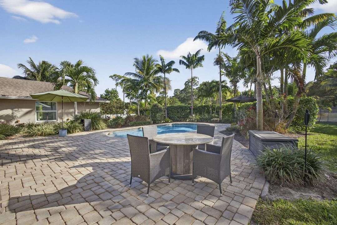 En Renta: $5,100 (5 camas, 3 baños, 2718 Pies cuadrados)