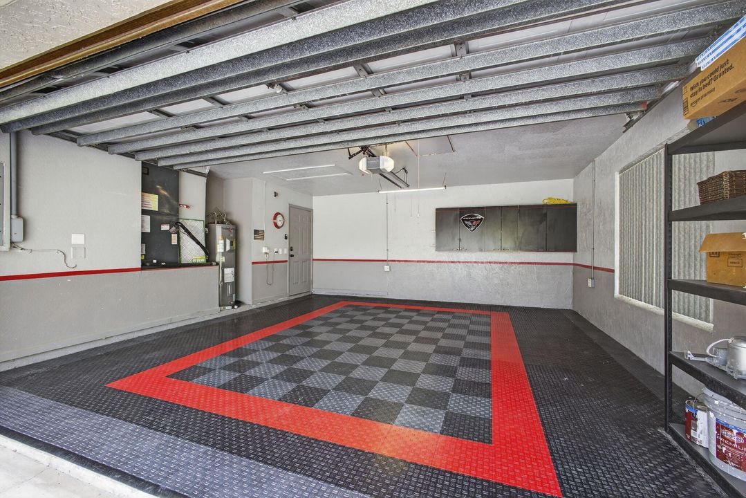 En Renta: $5,100 (5 camas, 3 baños, 2718 Pies cuadrados)