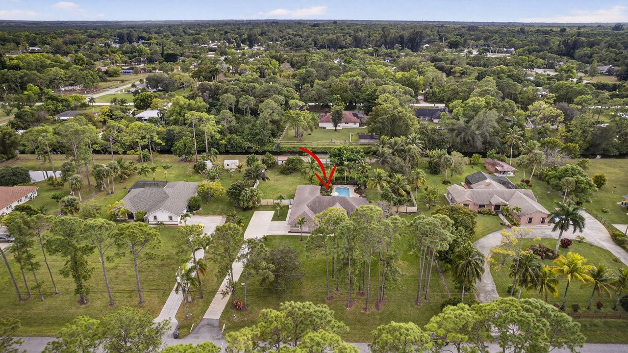 En Renta: $5,100 (5 camas, 3 baños, 2718 Pies cuadrados)