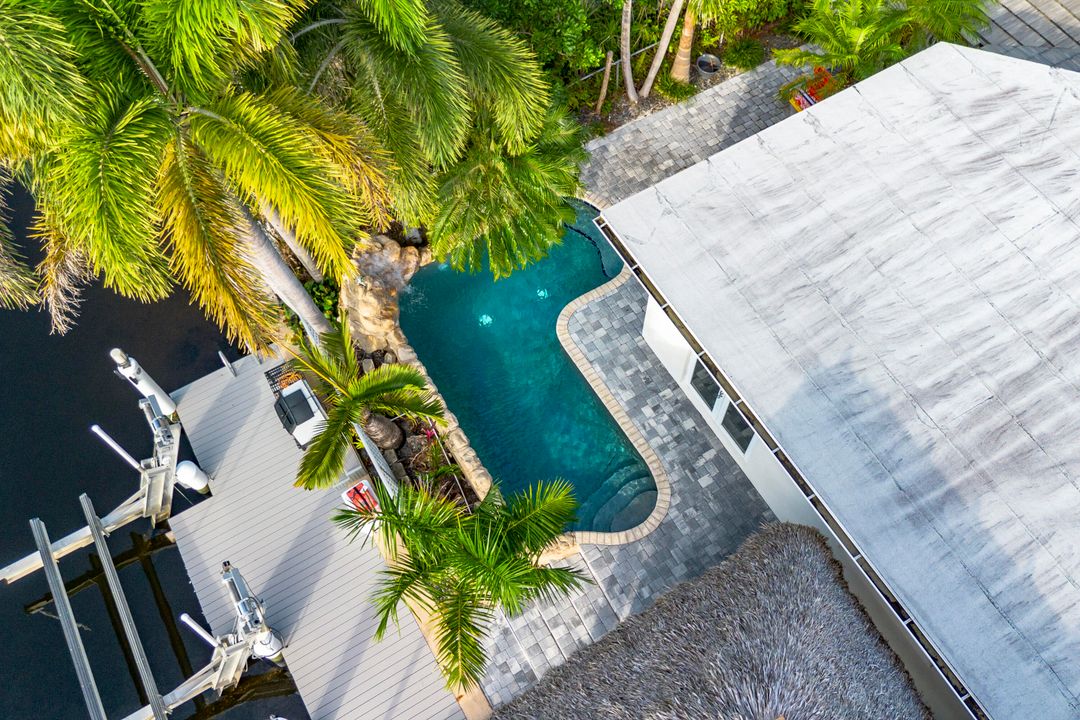 На продажу: $2,200,000 (4 спален, 3 ванн, 2557 Квадратных фут)