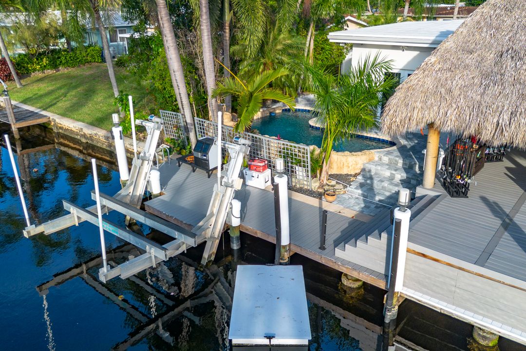 На продажу: $2,200,000 (4 спален, 3 ванн, 2557 Квадратных фут)