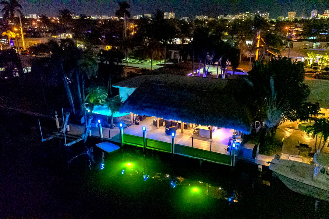 На продажу: $2,200,000 (4 спален, 3 ванн, 2557 Квадратных фут)