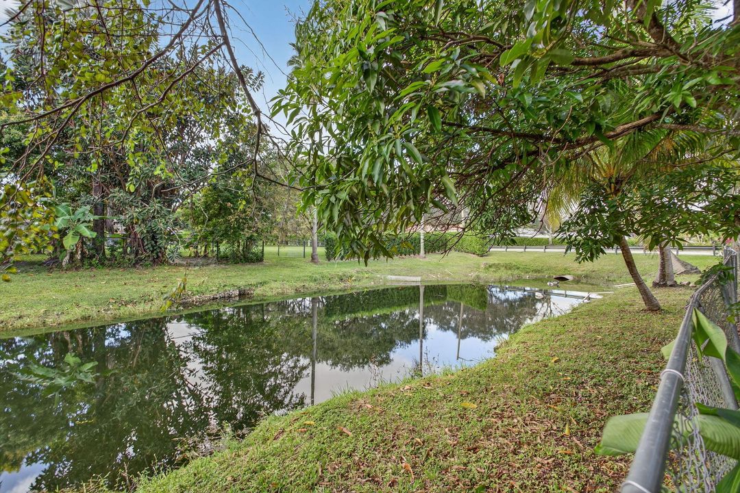 待售: $997,500 (5 贝兹, 3 浴室, 2530 平方英尺)