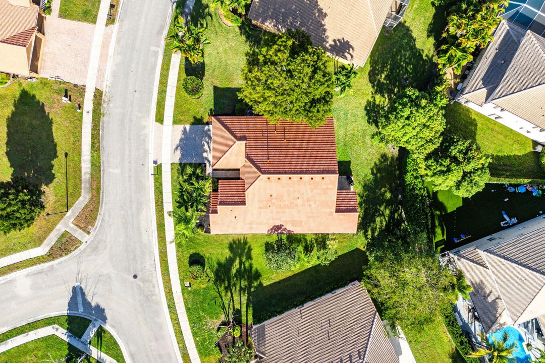 待售: $550,000 (3 贝兹, 2 浴室, 1942 平方英尺)