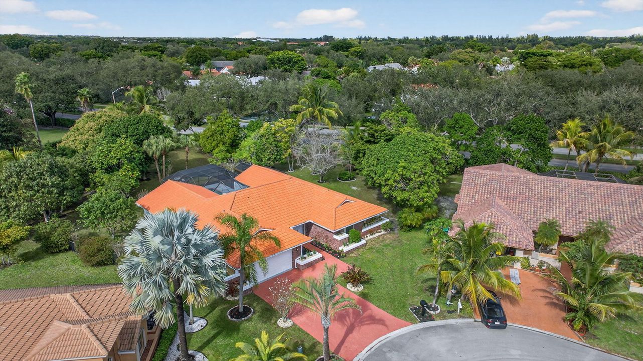 待售: $997,500 (5 贝兹, 3 浴室, 2530 平方英尺)