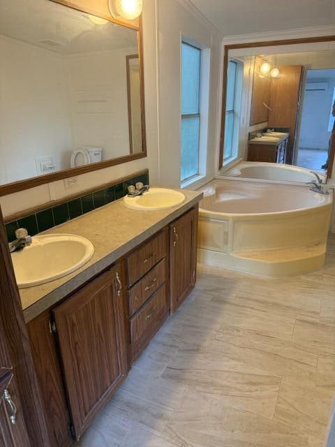 For Rent: $3,000 (4 beds, 2 baths, 1512 Square Feet)