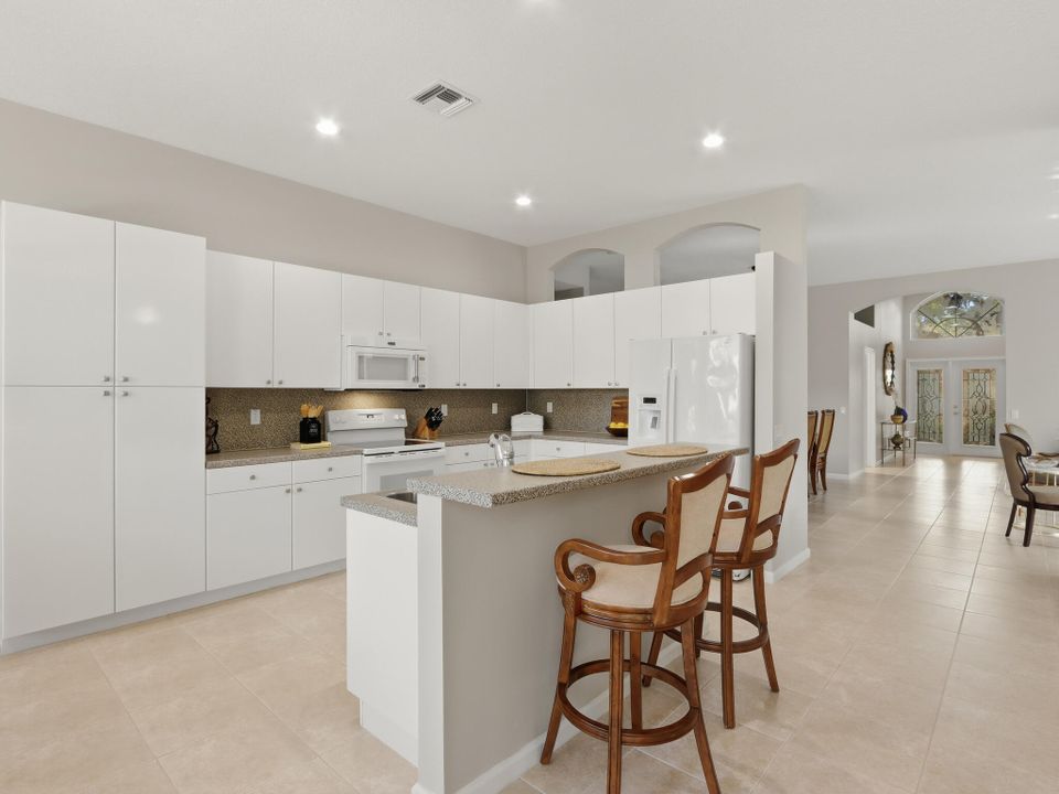 En Venta: $509,000 (3 camas, 2 baños, 2081 Pies cuadrados)