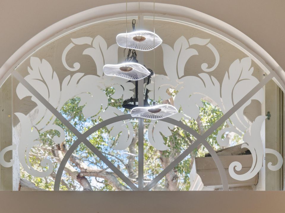 En Venta: $509,000 (3 camas, 2 baños, 2081 Pies cuadrados)