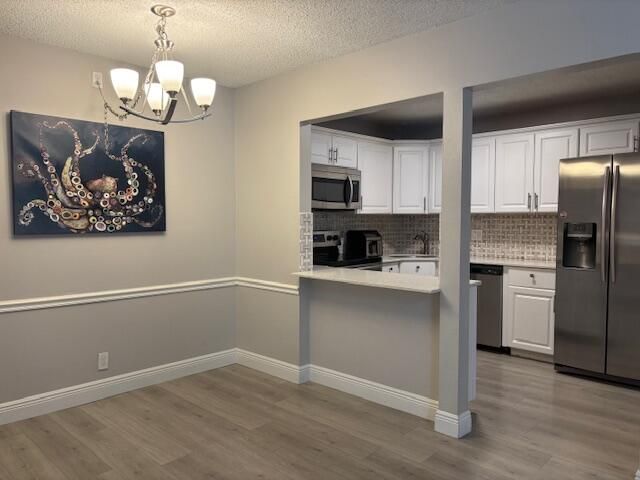 出租: $1,900 (2 贝兹, 2 浴室, 1115 平方英尺)