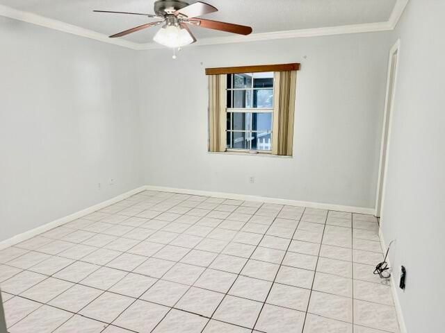 For Sale: $575,000 (5 beds, 4 baths, 2189 Square Feet)