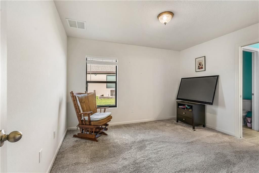 En Venta: $549,999 (4 camas, 3 baños, 2856 Pies cuadrados)