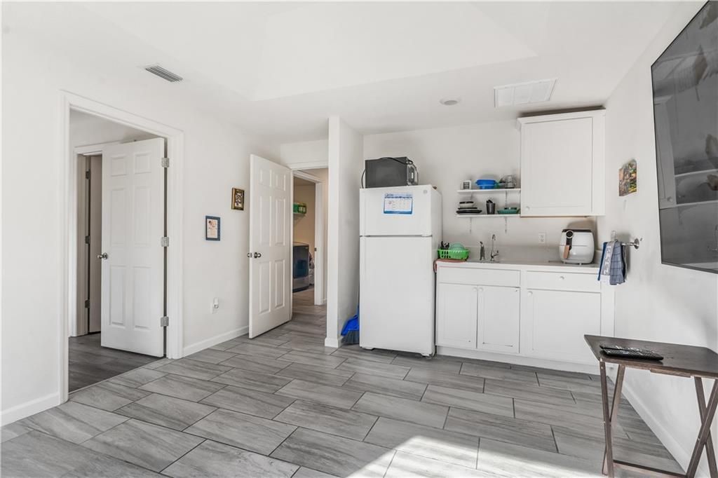 En Venta: $549,999 (4 camas, 3 baños, 2856 Pies cuadrados)