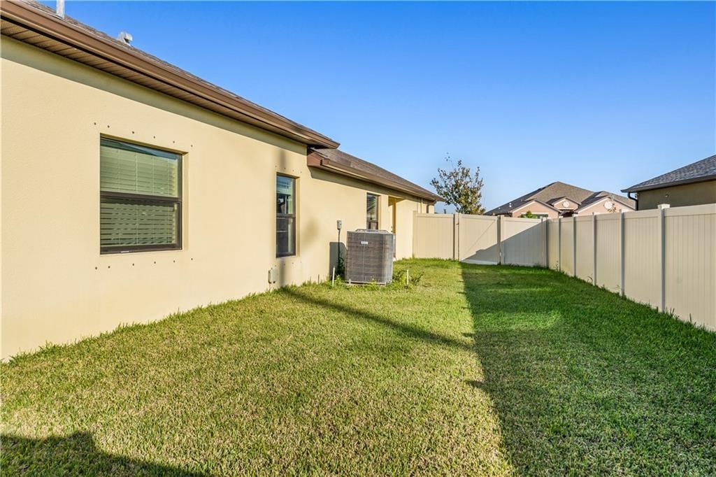 En Venta: $549,999 (4 camas, 3 baños, 2856 Pies cuadrados)