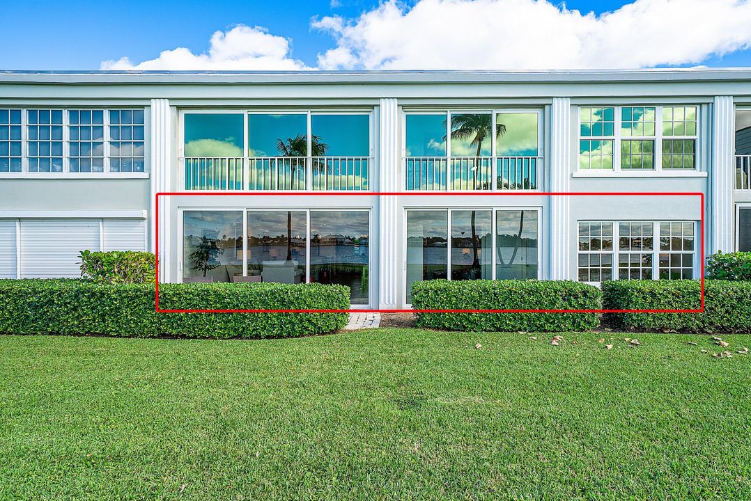 В аренду: $12,500 (2 спален, 2 ванн, 1168 Квадратных фут)