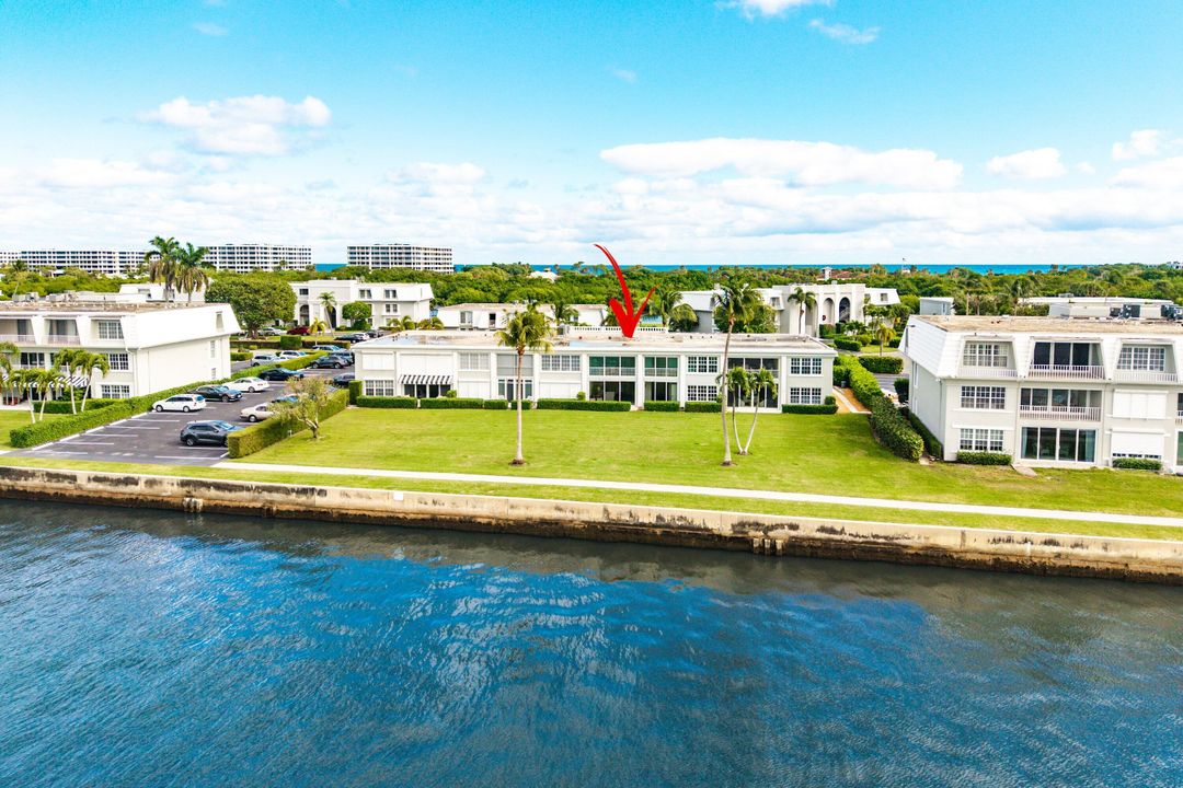 В аренду: $12,500 (2 спален, 2 ванн, 1168 Квадратных фут)