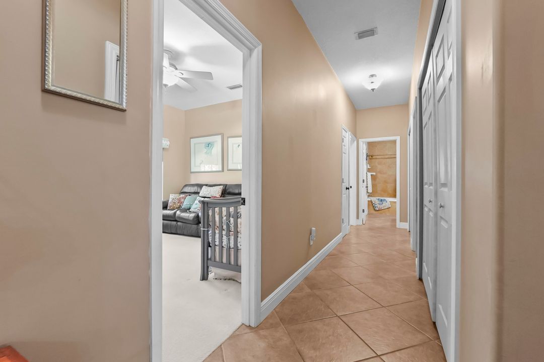 待售: $825,000 (6 贝兹, 3 浴室, 3515 平方英尺)