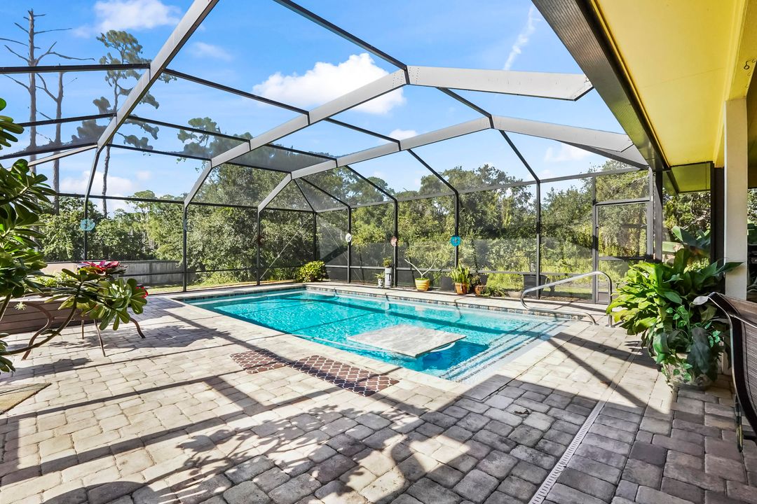 待售: $825,000 (6 贝兹, 3 浴室, 3515 平方英尺)