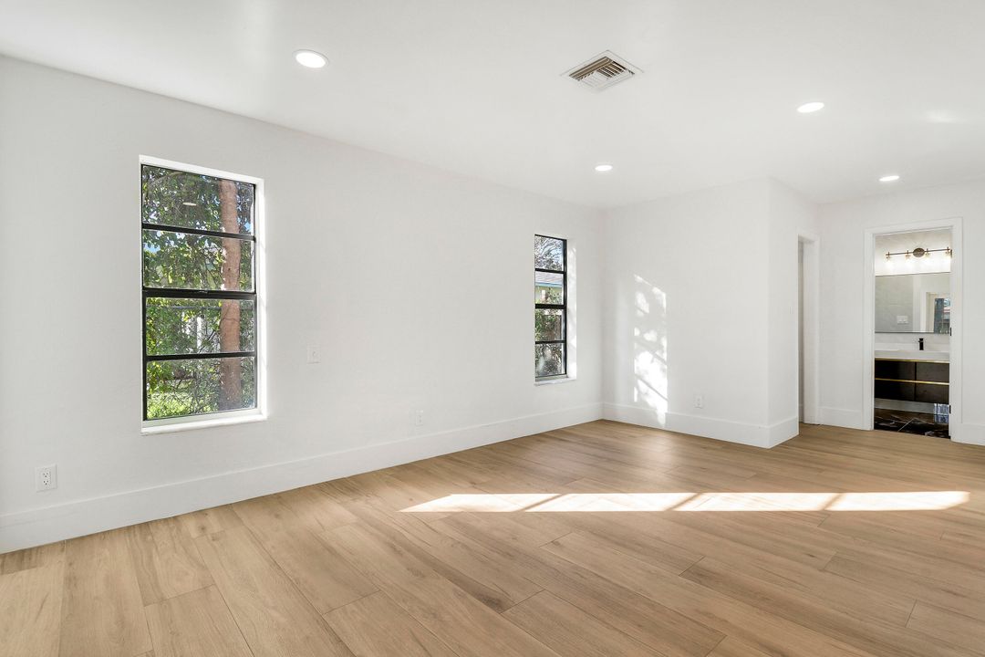 En Renta: $4,500 (4 camas, 3 baños, 1793 Pies cuadrados)