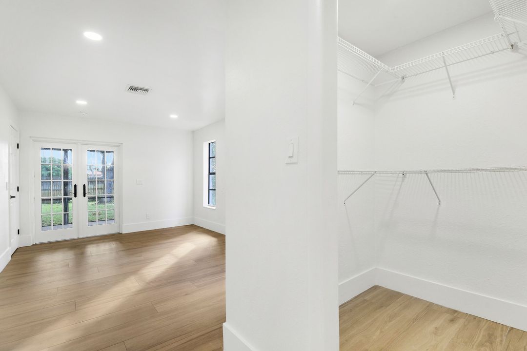 En Renta: $4,500 (4 camas, 3 baños, 1793 Pies cuadrados)