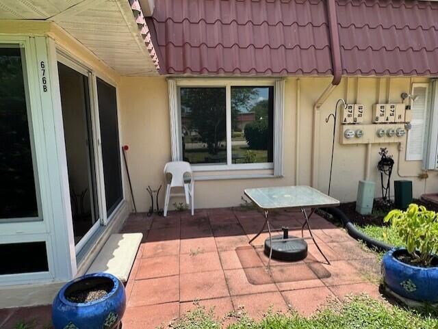 For Sale: $184,000 (1 beds, 1 baths, 1024 Square Feet)