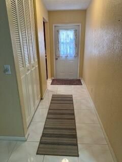 For Sale: $184,000 (1 beds, 1 baths, 1024 Square Feet)