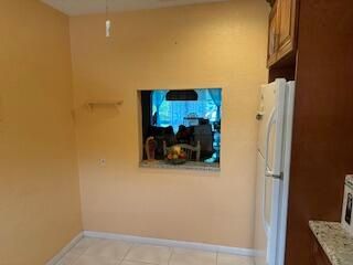 For Sale: $184,000 (1 beds, 1 baths, 1024 Square Feet)