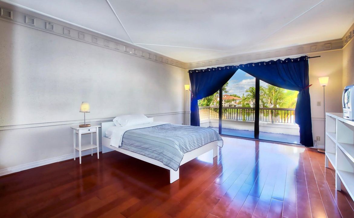 На продажу: $5,500,000 (5 спален, 9 ванн, 9282 Квадратных фут)