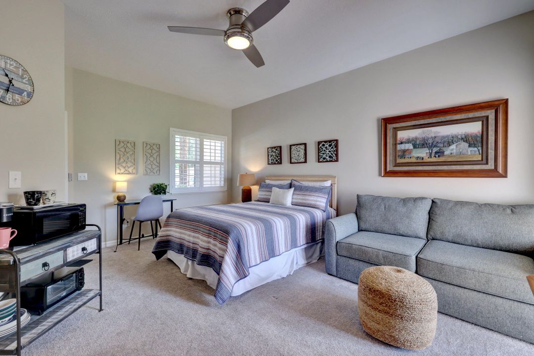 For Rent: $1,295 (1 beds, 1 baths, 400 Square Feet)