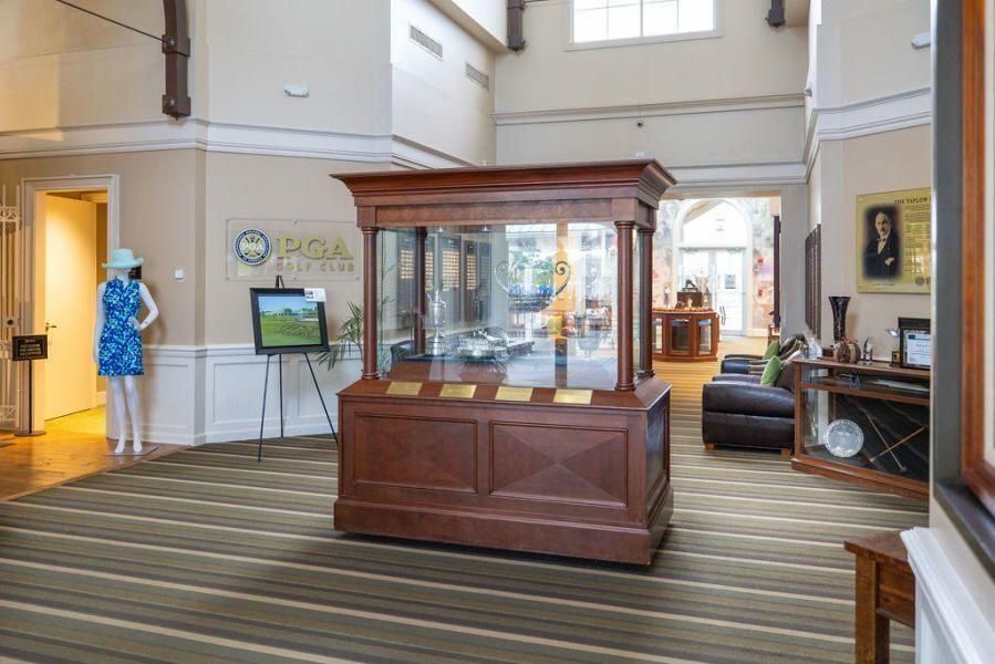 For Rent: $1,295 (1 beds, 1 baths, 400 Square Feet)