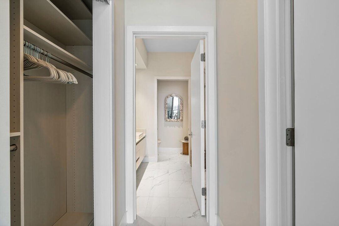 For Rent: $15,000 (2 beds, 2 baths, 1465 Square Feet)