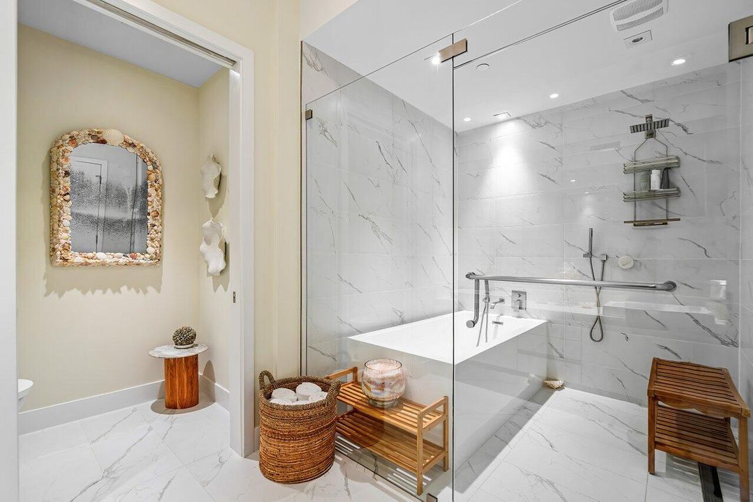 For Rent: $15,000 (2 beds, 2 baths, 1465 Square Feet)