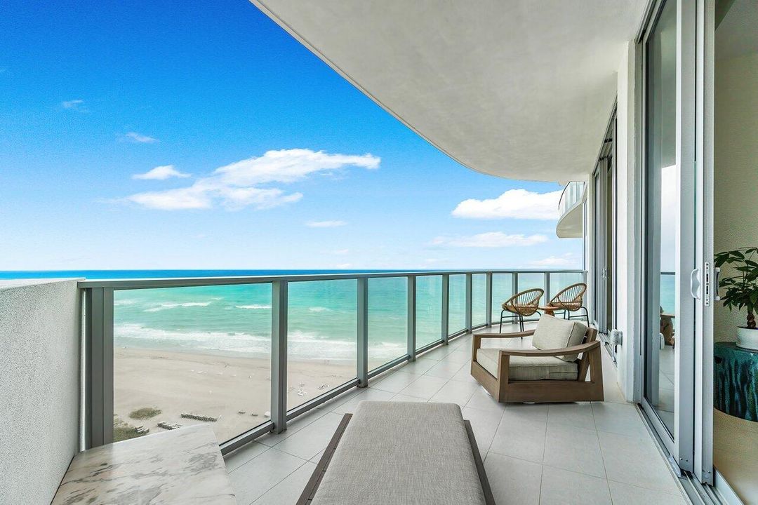 For Rent: $15,000 (2 beds, 2 baths, 1465 Square Feet)