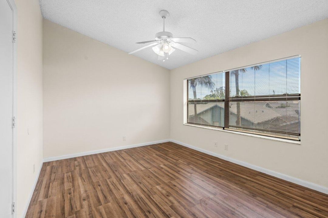 For Rent: $2,750 (3 beds, 2 baths, 1432 Square Feet)