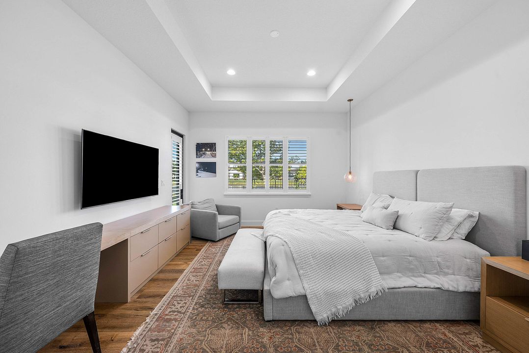 For Sale: $1,379,999 (4 beds, 3 baths, 2318 Square Feet)