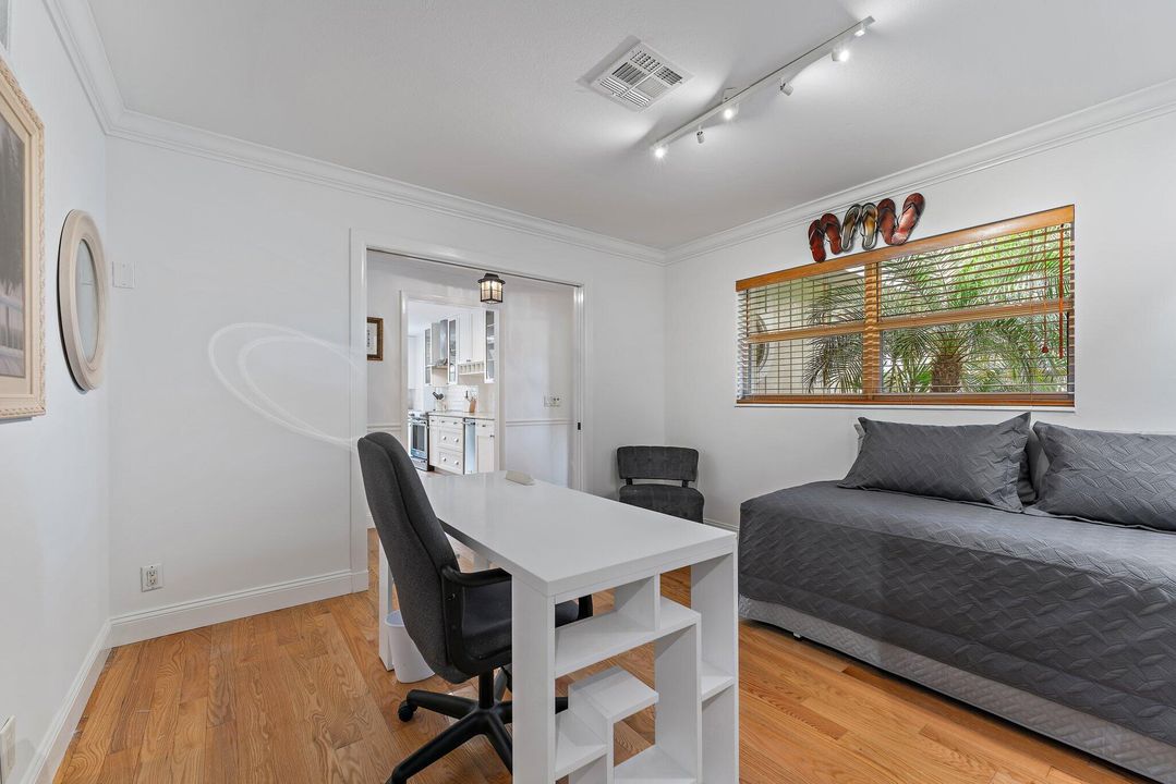 For Rent: $10,000 (4 beds, 3 baths, 2233 Square Feet)